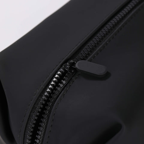 Nordic Biolabs Signature Pouch